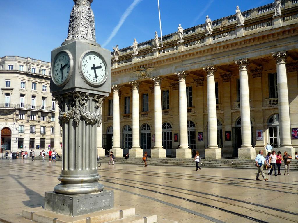 L'Appartement Du Parlement Ste Catherine Bordeaux Exterior photo